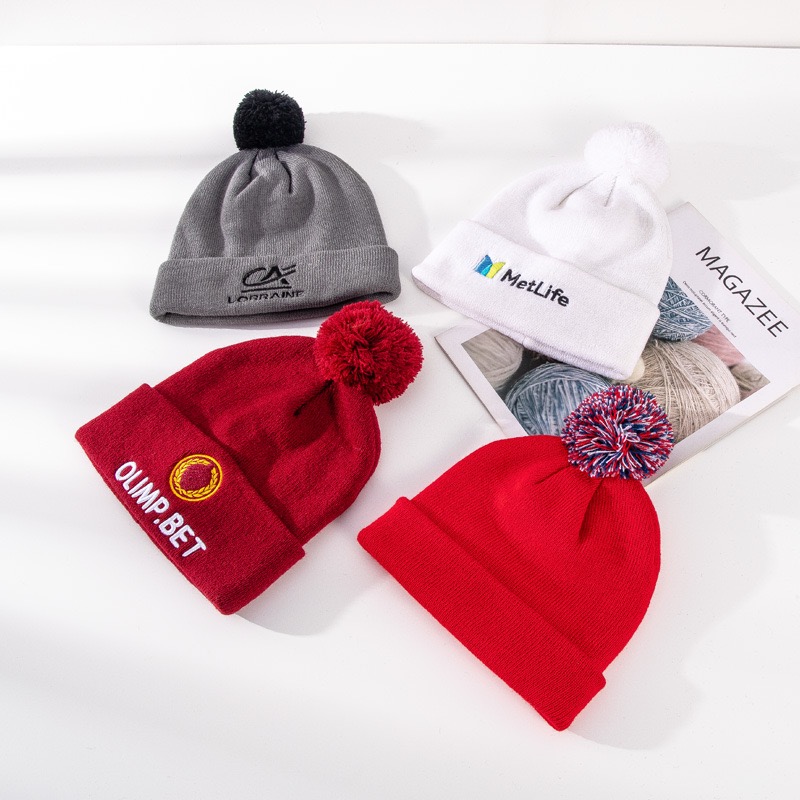 Skimütze selbst gestalten – Individuell bedrucken oder besticken ｜ 1a Werbeartikel