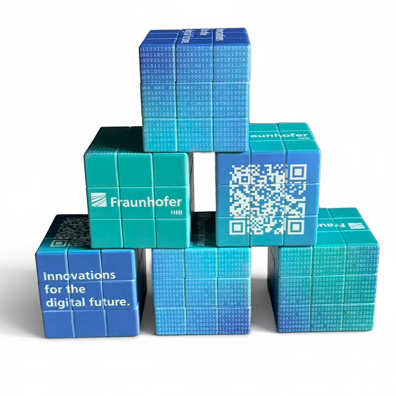Rubiks kub med egen logotyp – individuellt tryck ｜profilproduktermedtryck.com